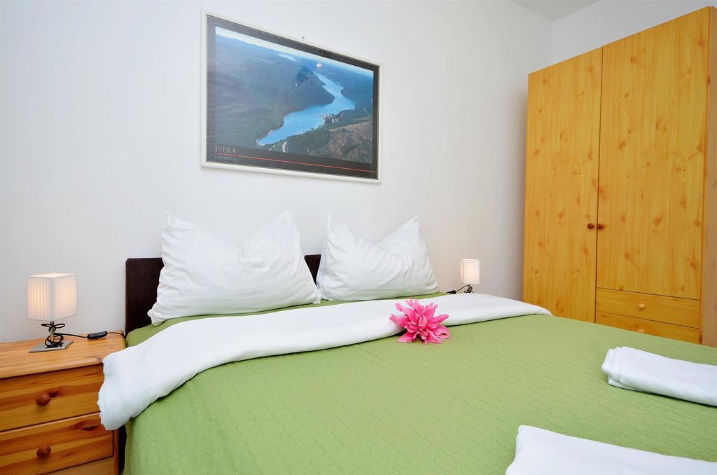 Apartments Danica Vodice Exterior foto
